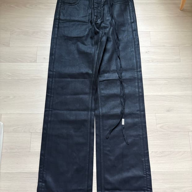 앤드뮐미스터 Waxed ronald jeans