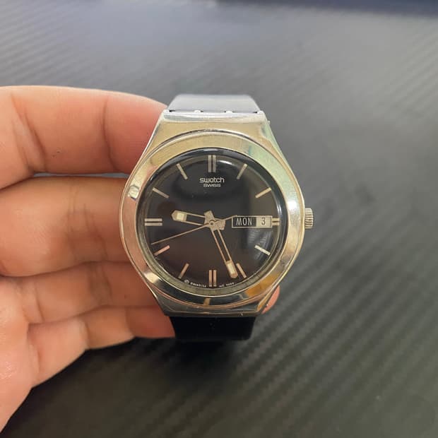[SWATCH] 빈티지 90년대 스와치 아이러니 블랙가드