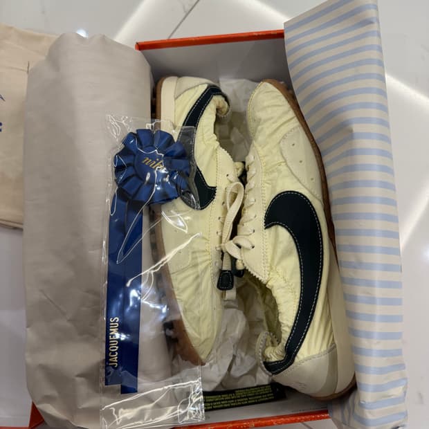 자크뮈스 Nike x Jacquemus Moon Shoe 45
