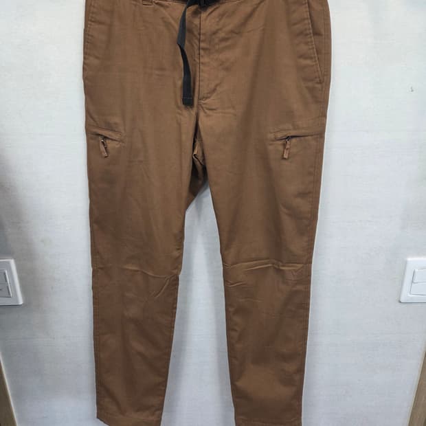 유니클로 벨티드 방풍 안감기모 팬츠 m