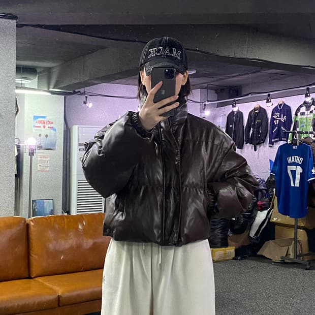빈티지 브라운 레더 크롭 패딩 B3012