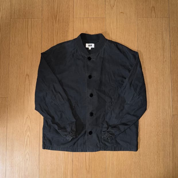 유니클로U 립블루종 다크 그레이