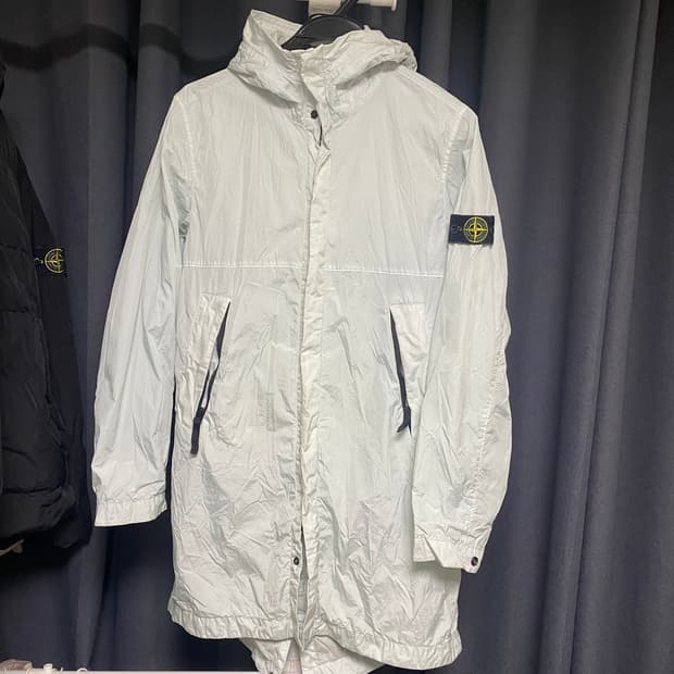 스톤아일랜드 후드 자켓 키즈 12A