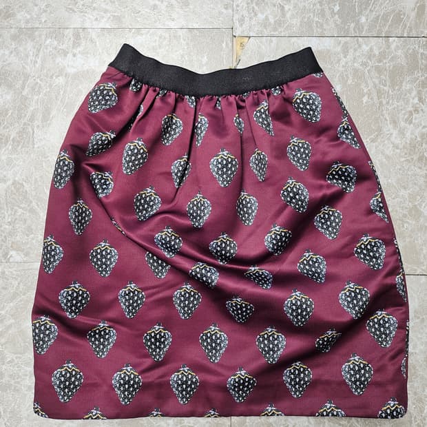 Markus Lupfer 버건디 딸기 패턴 미니 스커트 XS