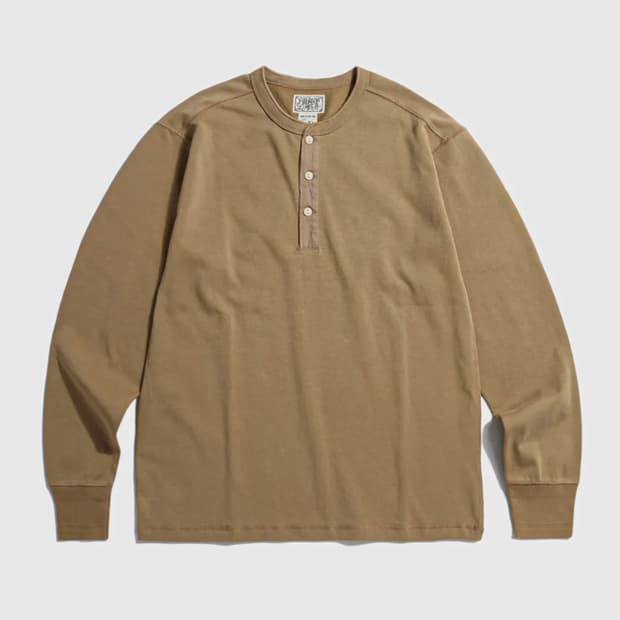 [새제품] 브론슨 헨리넥 카멜 XXL