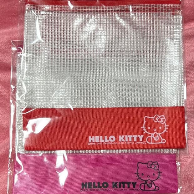 (새제품)헬로키티 파우치
