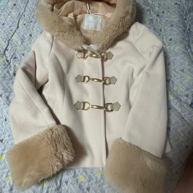 세실맥비 퍼 코트