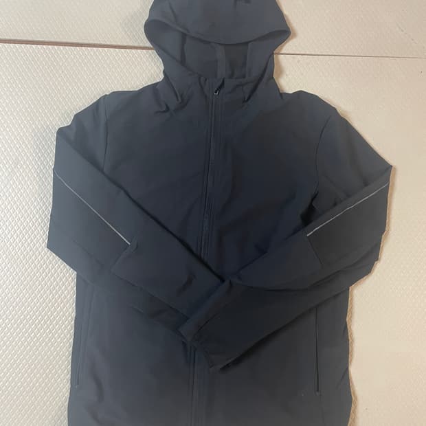 룰루레몬 윈드브레이커 러닝재킷