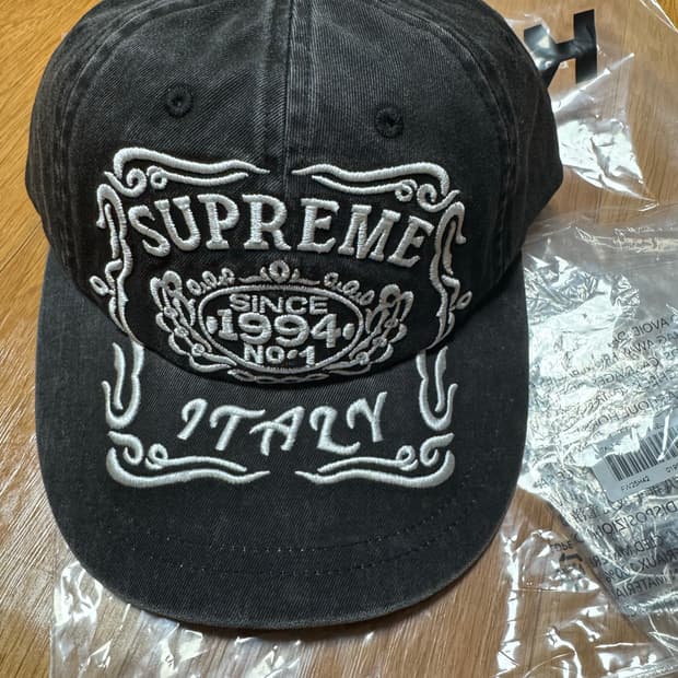 슈프림 이탈리아 6-패널 블랙 - 25FW