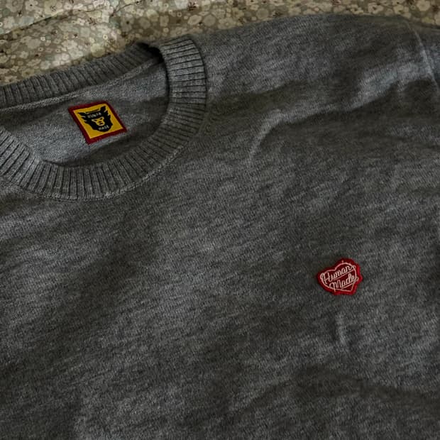 휴먼메이드 하트 배지 니트 스웨터 그레이 XL