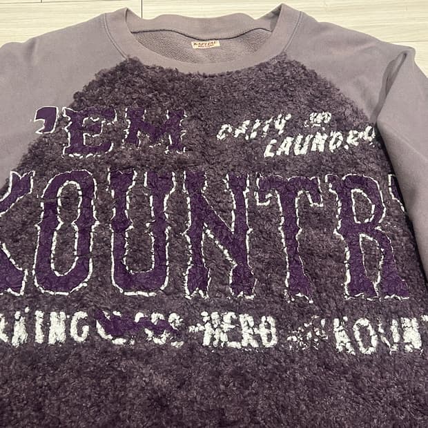 캐피탈 퍼 그리즐리 스웻셔츠 맨투맨