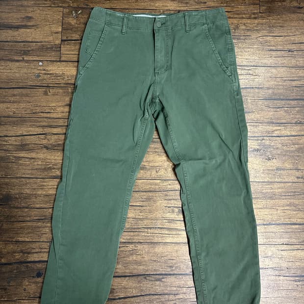 도커스 Dockers 카키색 면바지 32사이즈 작업복추천