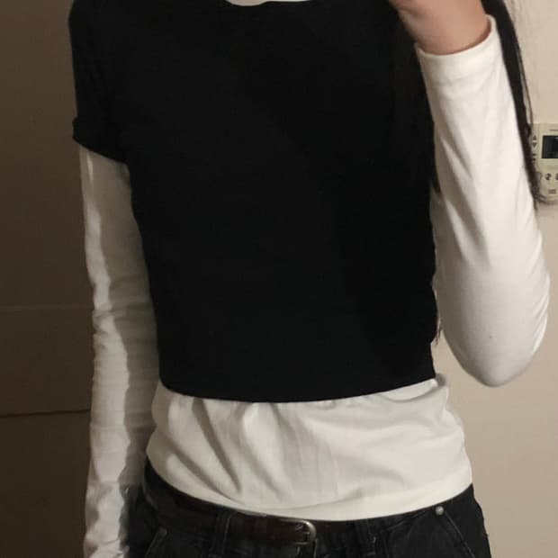 자라 크롭 면 반팔티 블랙