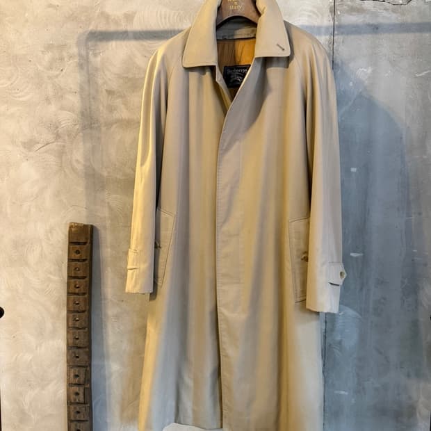 버버리 클래식 래글런 코트 105