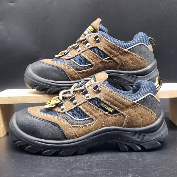 새상품 세이프티조거 안전화250 