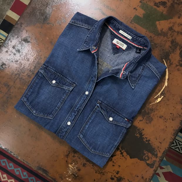 타미힐피거 투포켓 진중청 데님 셔츠 여성 55 66 사이즈