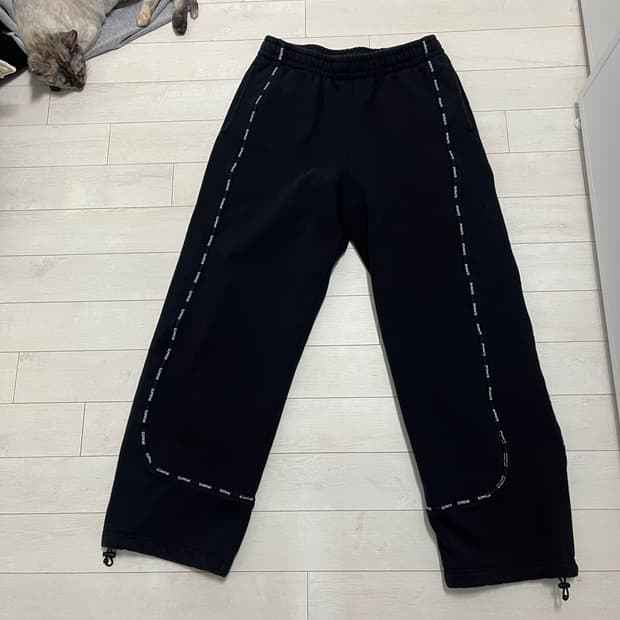 슈프림 바지 실착 0회