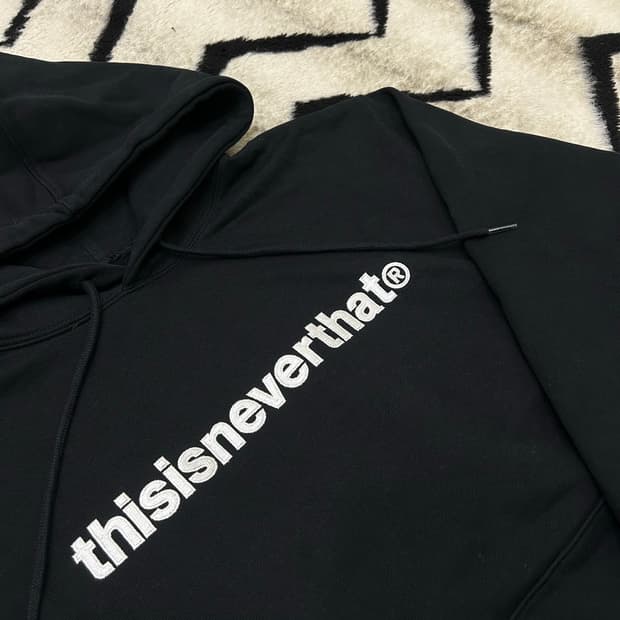 [L]디스이즈네버댓 T-로고 오버핏 후드/기모/블랙
