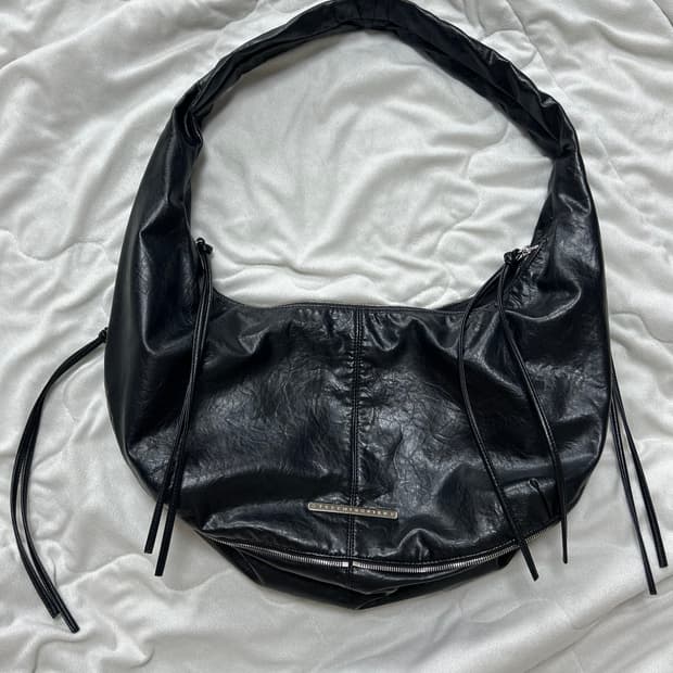 트리밍버드 Zipper Finishing Leather Hobo Bag