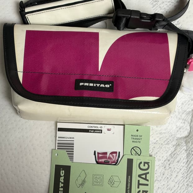 프라이탁 제이미 핑크