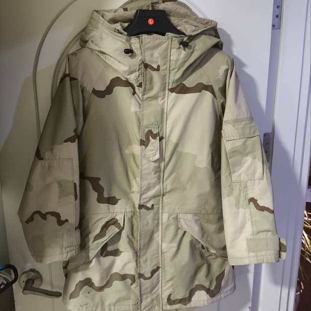 미디엄레귤러 105 미군 사막 3색 야상 스키파카