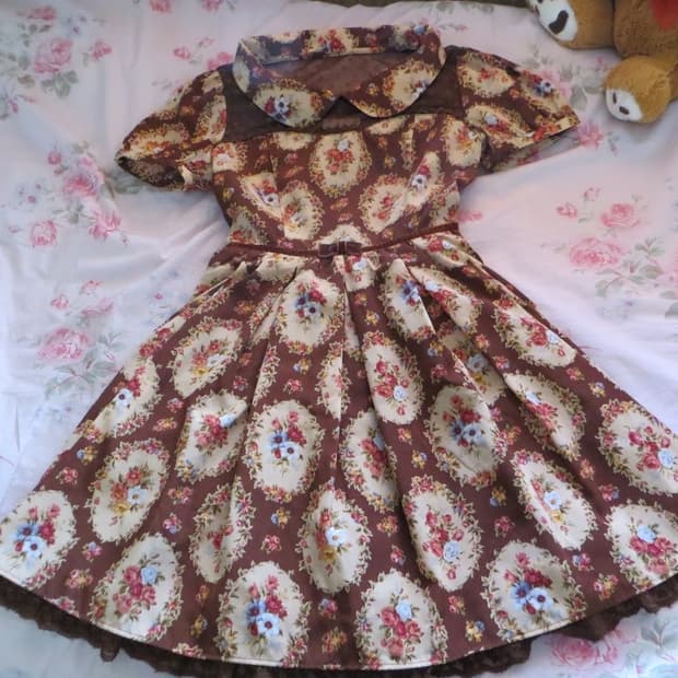 리즈리사 플로럴 초코원피스 라떼갸루 히메카지 로리타 모리걸 일본빈티지