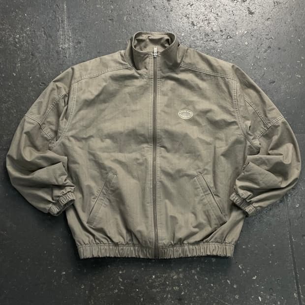 아비에무아 뉴 윈드브레이커 자켓