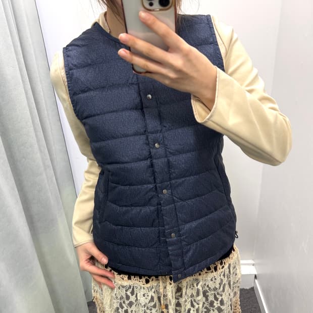 블루 다운 경량패딩조끼