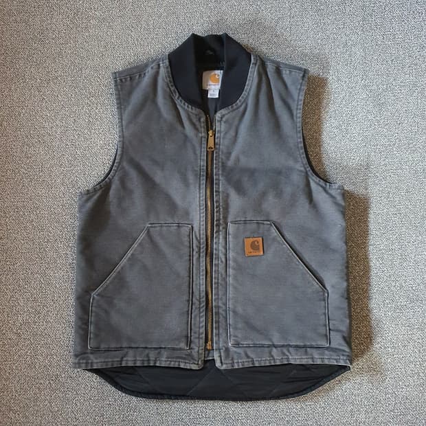 칼하트 샌드스톤 아틱 퀼트 안감 조끼