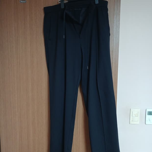 타임옴므 남성 레이온 모직혼방 릴렉스핏 밴딩 슬랙스 35(88)