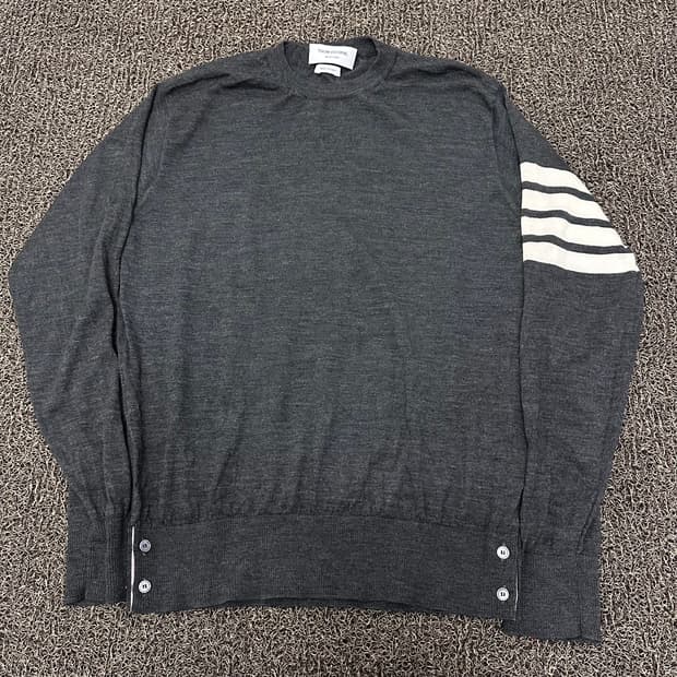 톰브라운 메리노 울 니트 사이즈 4