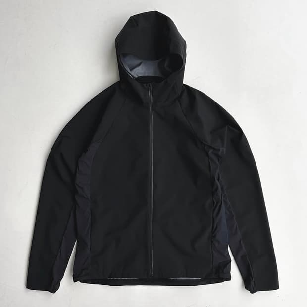 6.0 TECHNICAL JACKET RIGHT (BLACK)