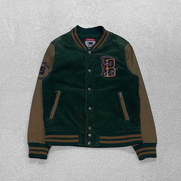 후부 Fubu 스펠 로고 코듀로이 바시티 자켓