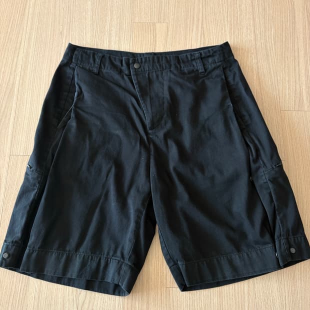 해칭룸 플리츠 버뮤다 쇼츠 4