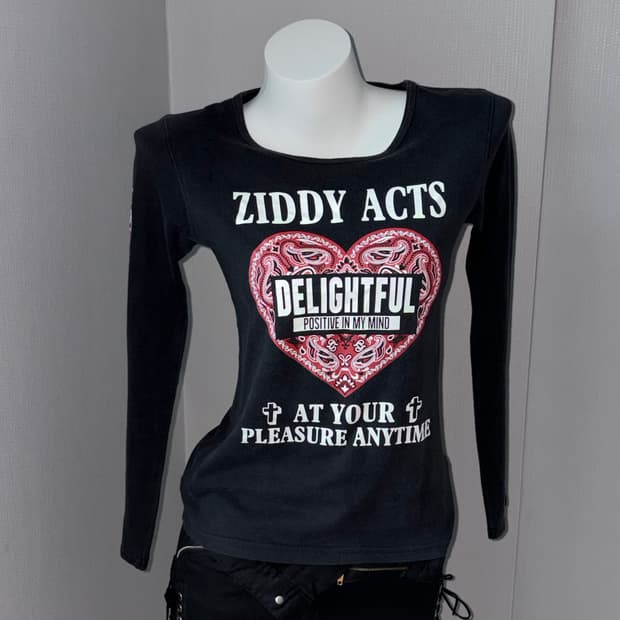 ZIDDY Heart printing 롱슬리브 블랙 