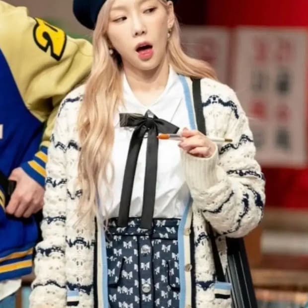 산드로 태연 가디건