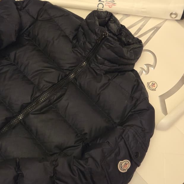 [정품] 몽클레어 히말라야 무광 매트블랙 다운패딩 풀구성품 S  