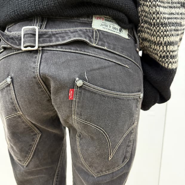 00's levi's grey engineered jeans 