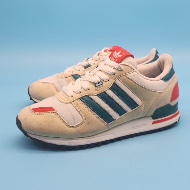 kk아디다스 ZX 700 스니커즈 230