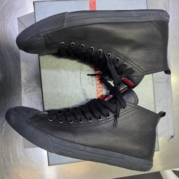 프라다 하이탑 스니커즈