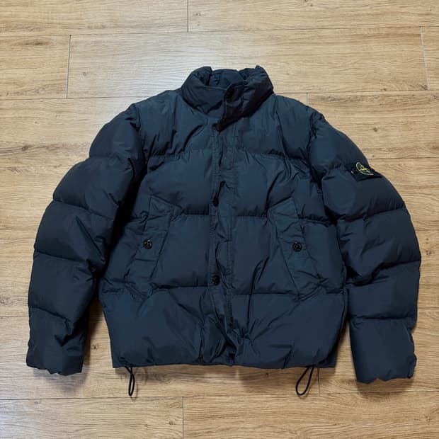 스톤아일랜드 크링클랩스 25fw 논후드 블랙