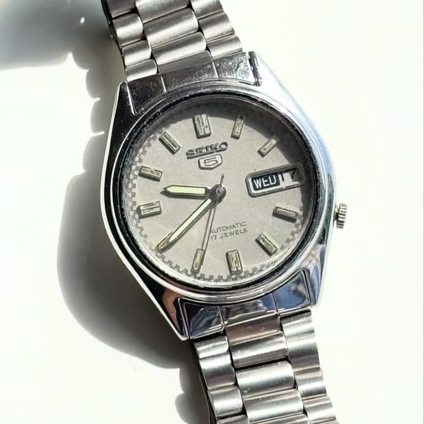 80s Seiko5 Automatic Vintage Metal Watch