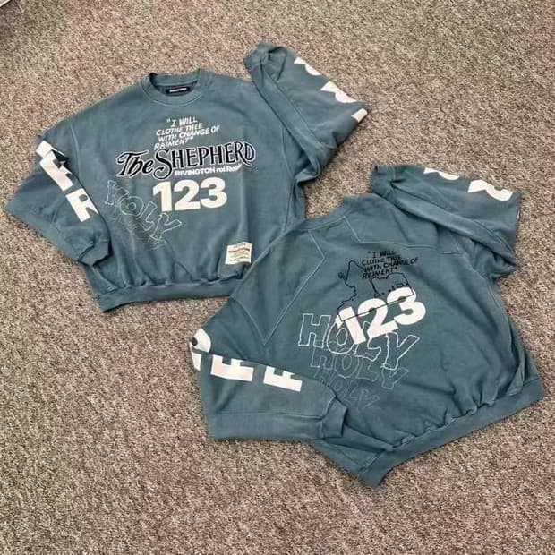 RRR123 셰퍼드 맨투맨 티셔츠 판매합니다 사이즈 3 