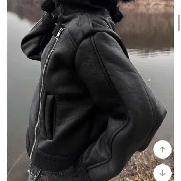 블랙 무스탕 자켓