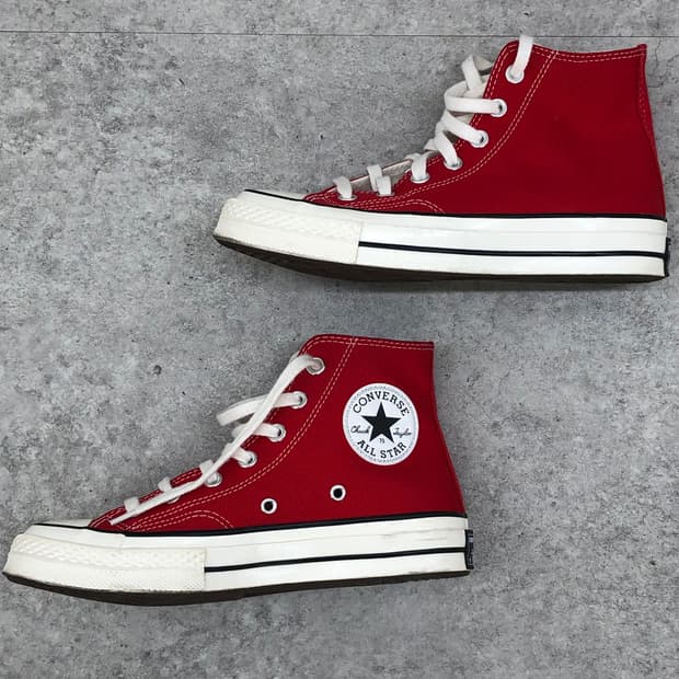 컨버스 하이 레드 235