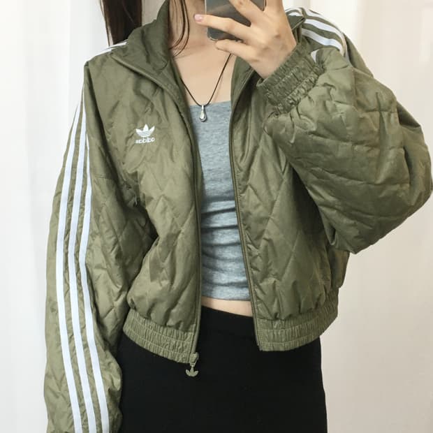 Adidas 아디다스 카키컬러 패디드 퀼팅 자켓 