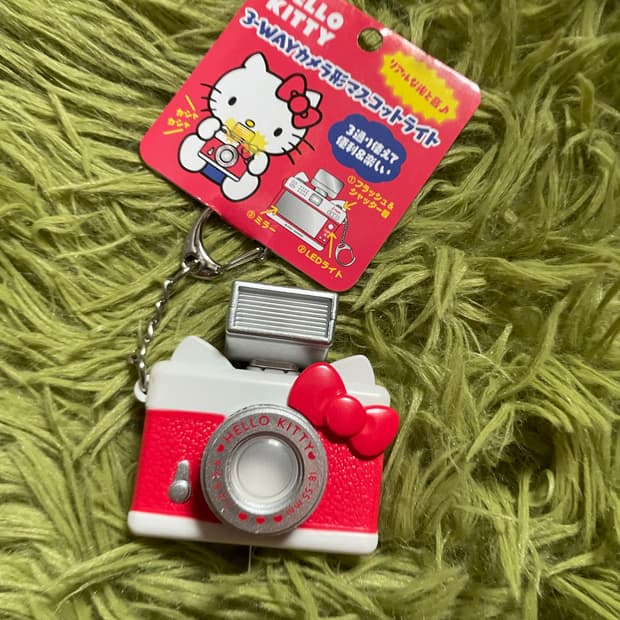 헬로키티 3-way 카메라 키링