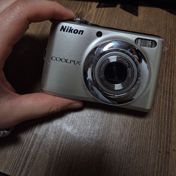 쿨픽스 COOLPIX L21 / coolpix l21
트와이스 나연 디카