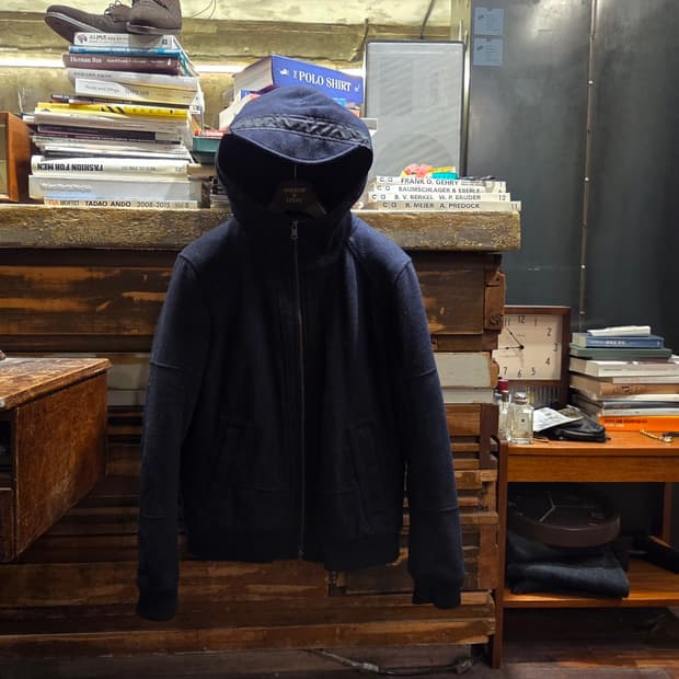 아르마니 익스체인지 후드 짚업 