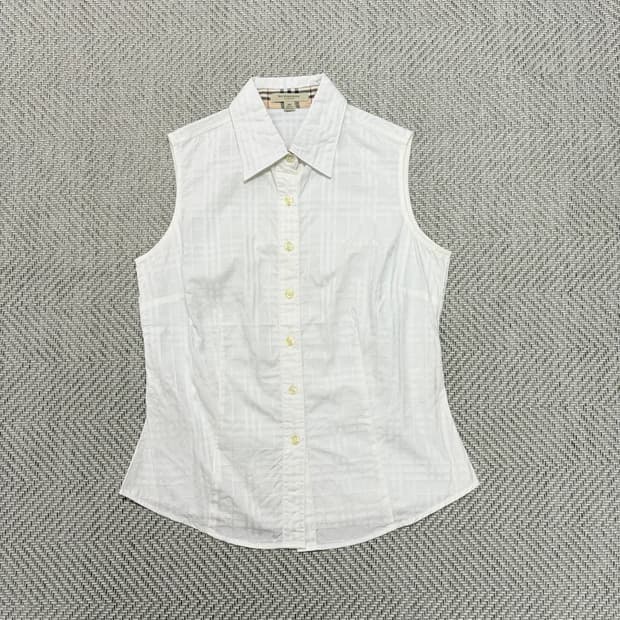 (XS)버버리 화이트 슬리브리스 셔츠